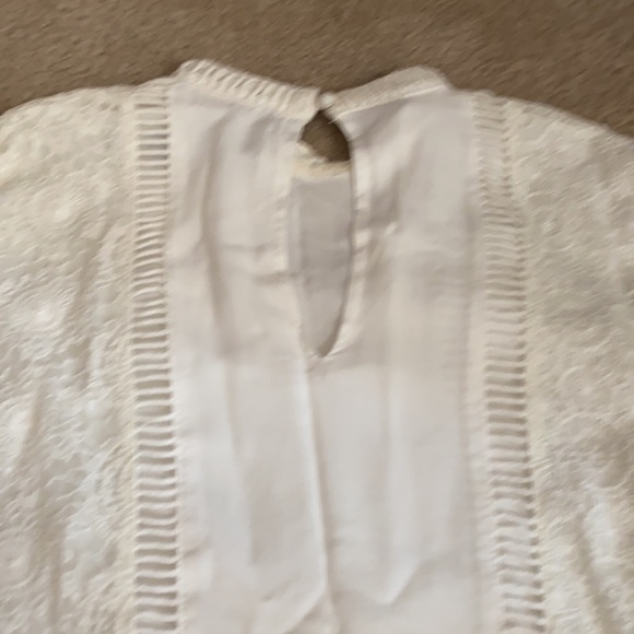 Small, long-sleeve, lace detailing by MinkPink - Picture 4 of 4